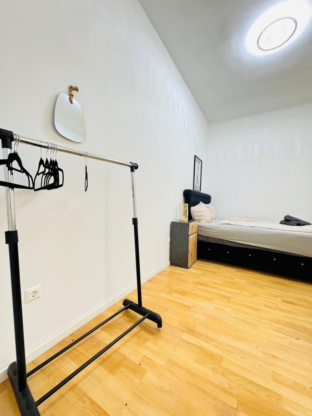 Comfy Rooms In A Shared Apt, 8Min To Rathausplatz Wien Eksteriør bilde
