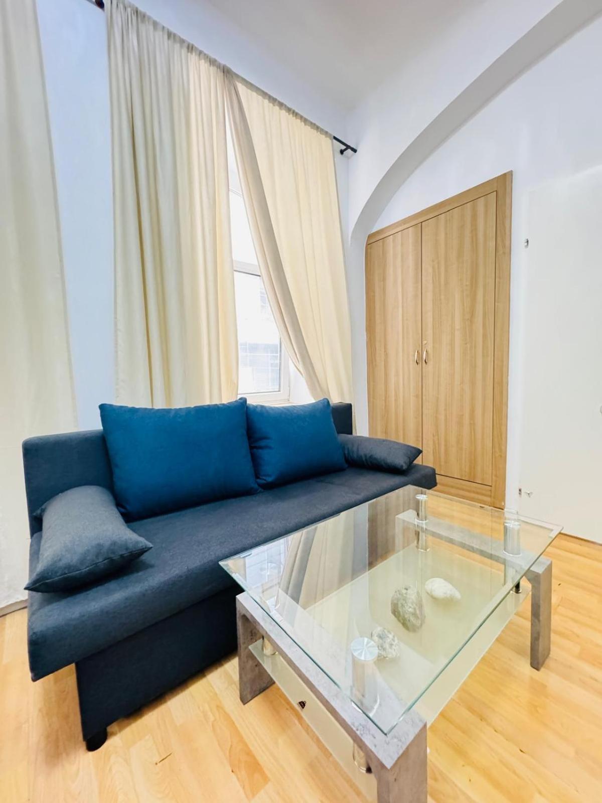 Comfy Rooms In A Shared Apt, 8Min To Rathausplatz Wien Eksteriør bilde