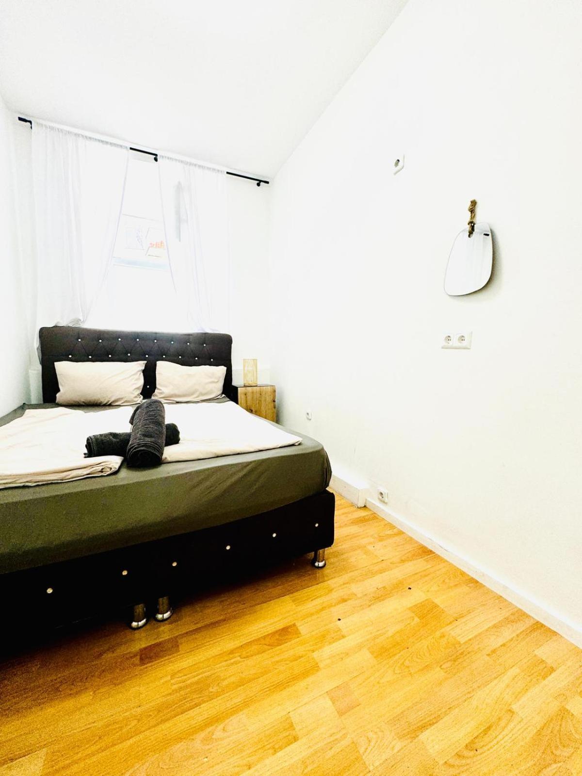 Comfy Rooms In A Shared Apt, 8Min To Rathausplatz Wien Eksteriør bilde
