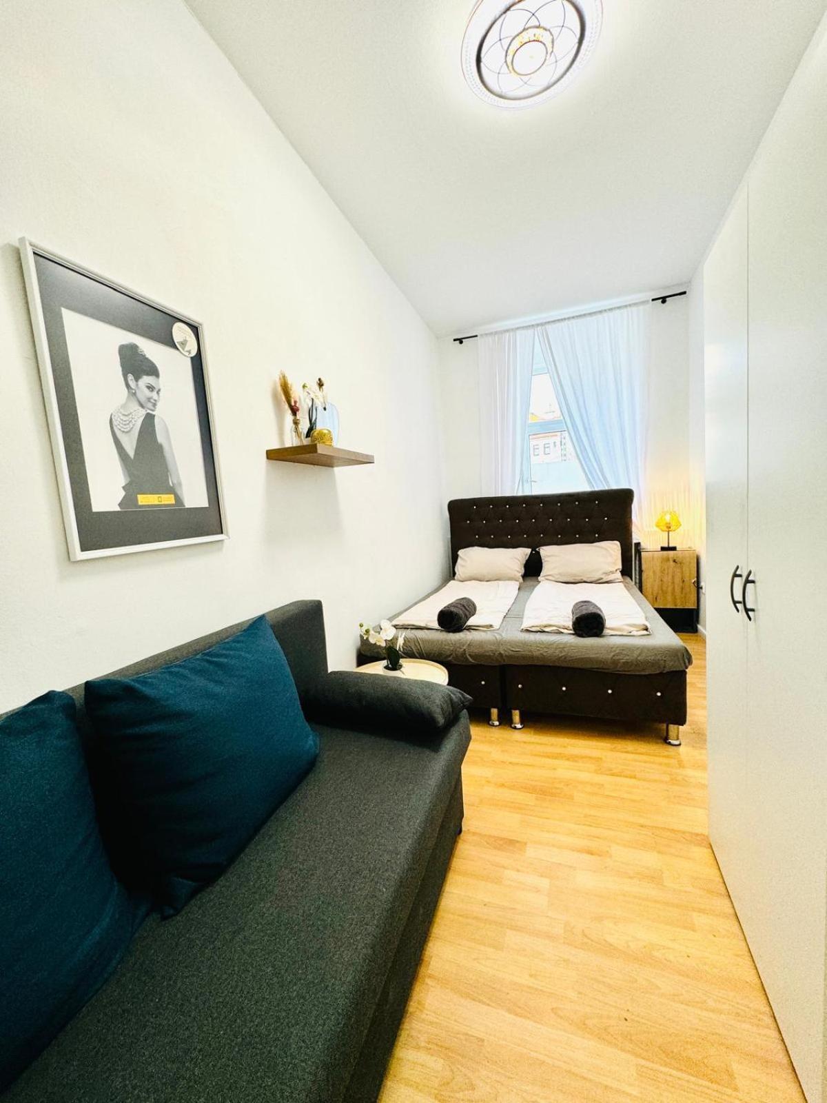 Comfy Rooms In A Shared Apt, 8Min To Rathausplatz Wien Eksteriør bilde