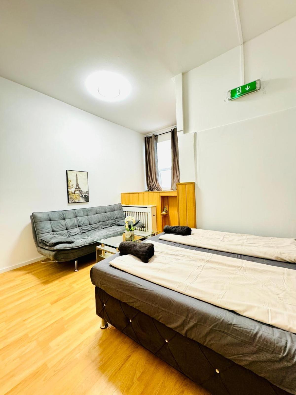 Comfy Rooms In A Shared Apt, 8Min To Rathausplatz Wien Eksteriør bilde