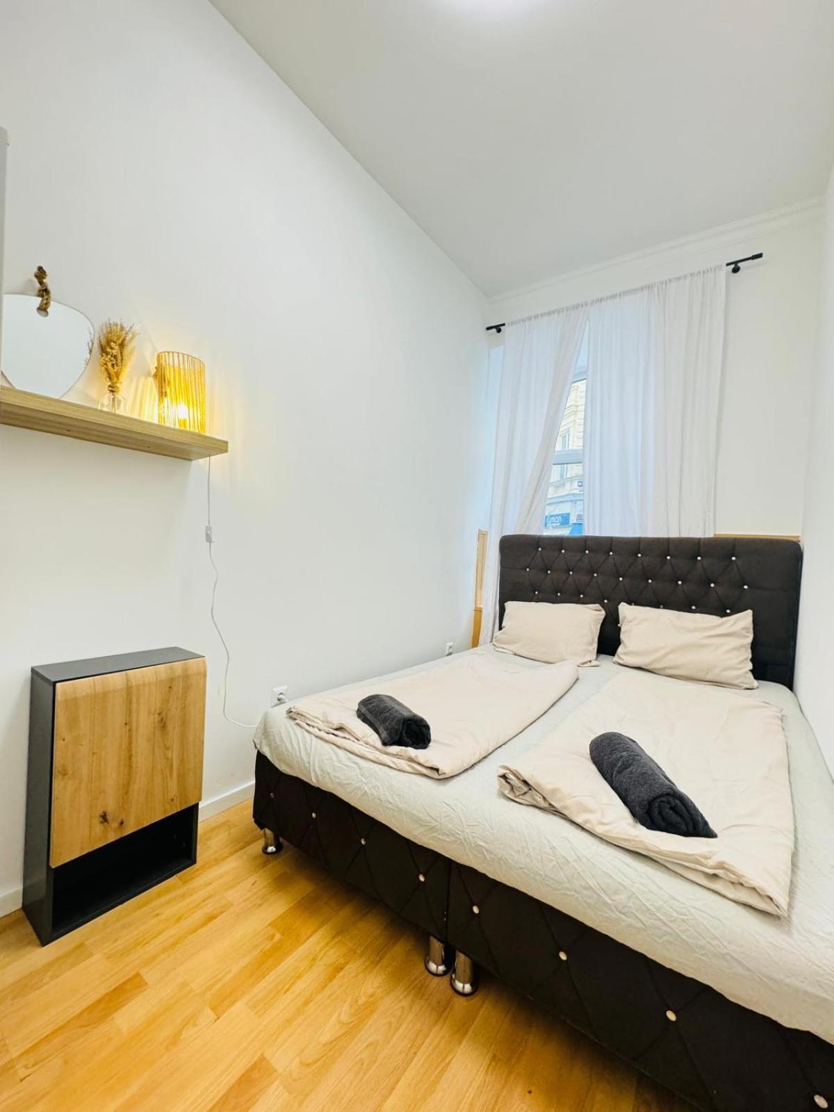 Comfy Rooms In A Shared Apt, 8Min To Rathausplatz Wien Eksteriør bilde