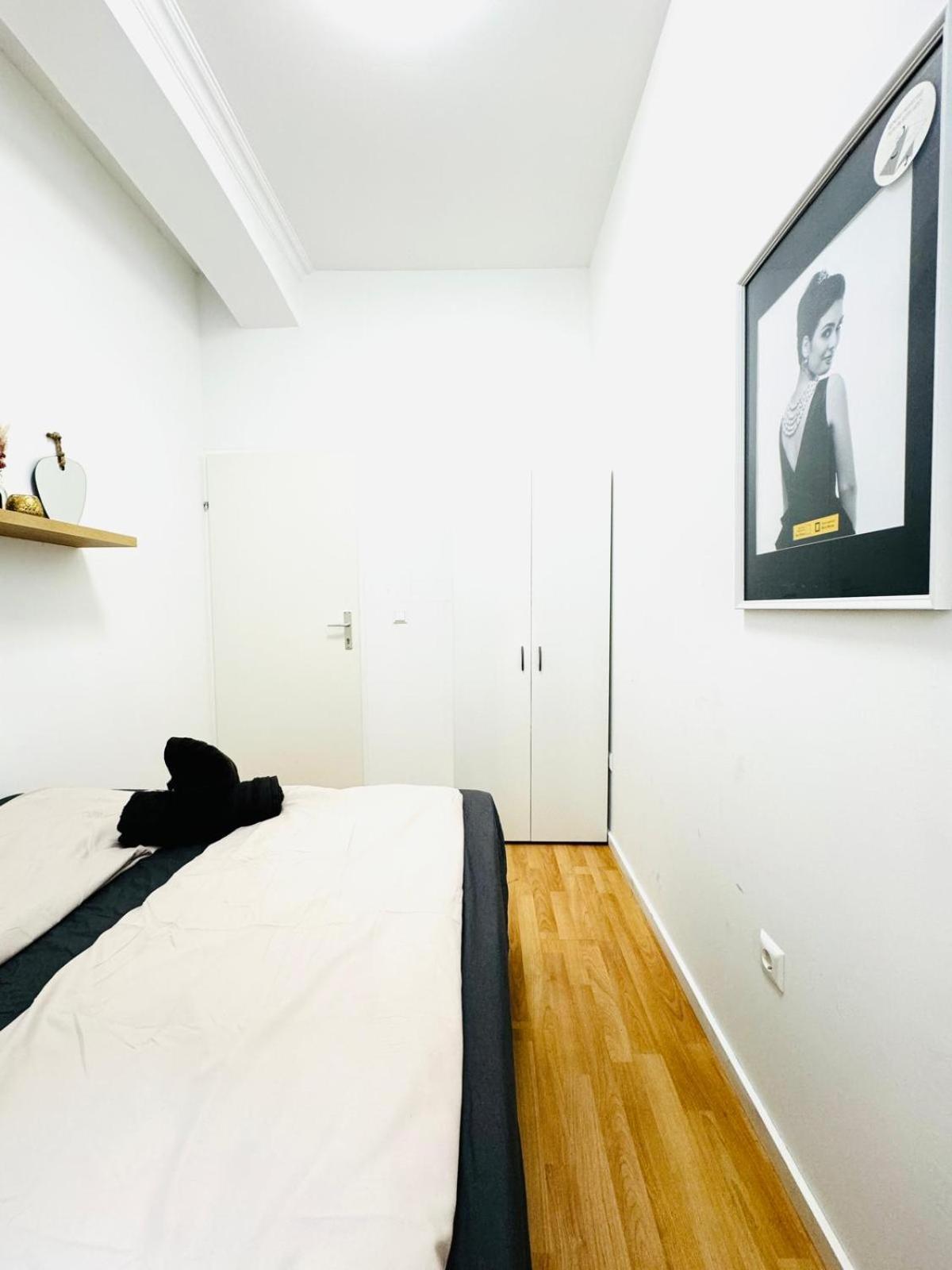 Comfy Rooms In A Shared Apt, 8Min To Rathausplatz Wien Eksteriør bilde