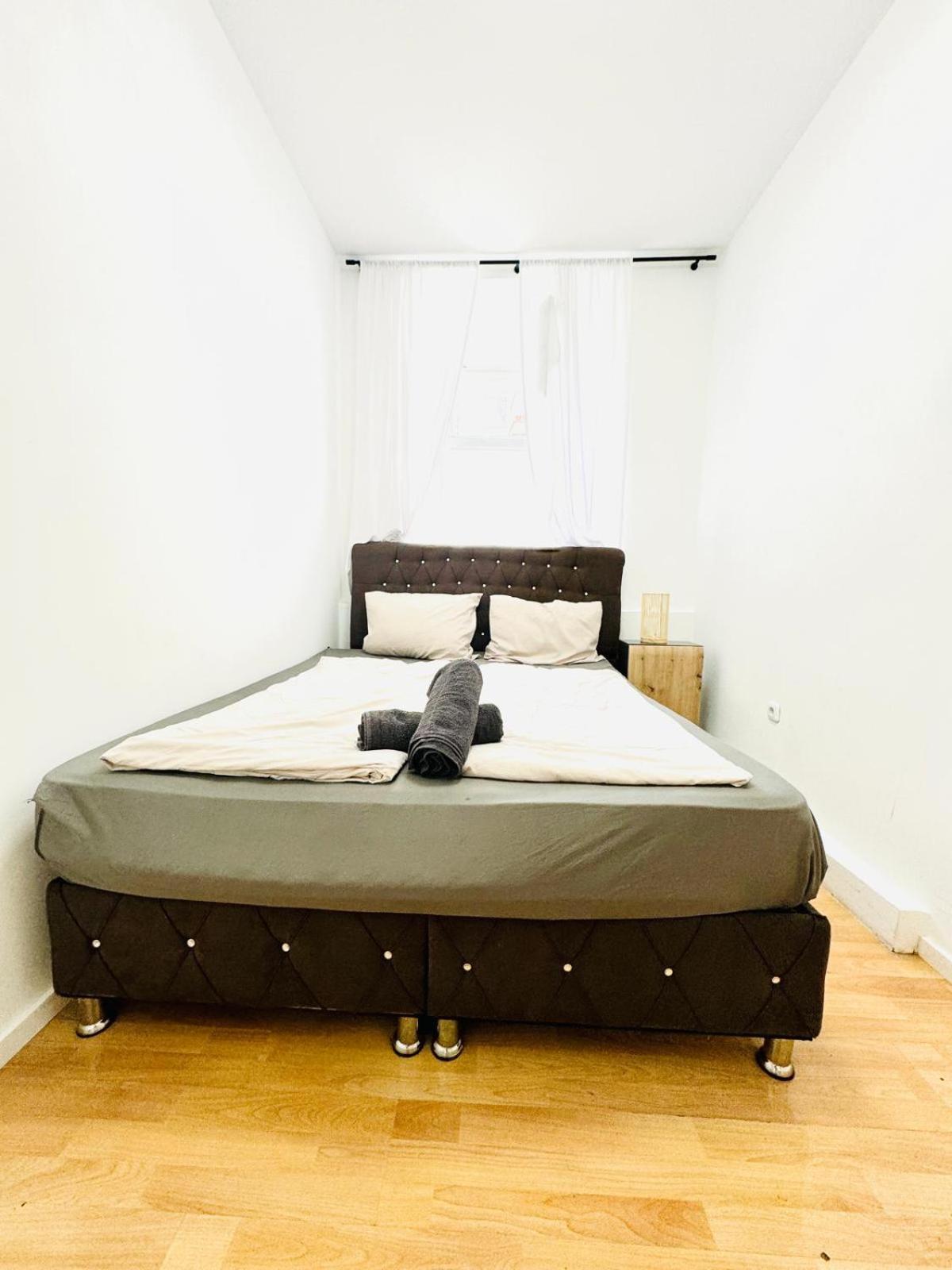 Comfy Rooms In A Shared Apt, 8Min To Rathausplatz Wien Eksteriør bilde