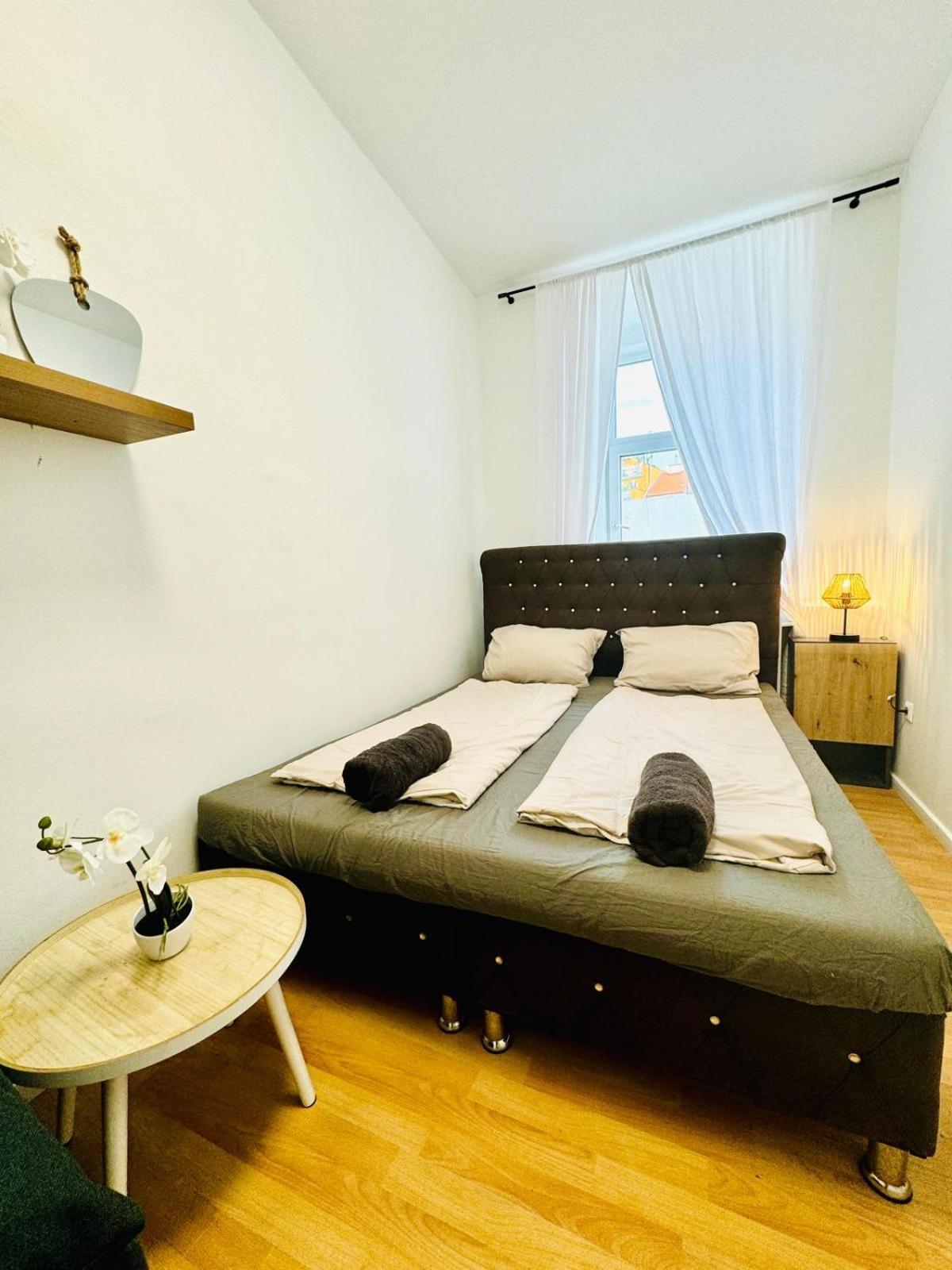 Comfy Rooms In A Shared Apt, 8Min To Rathausplatz Wien Eksteriør bilde