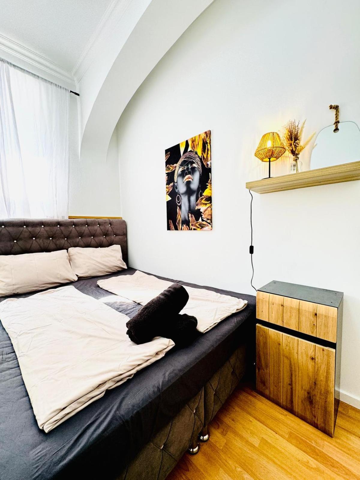 Comfy Rooms In A Shared Apt, 8Min To Rathausplatz Wien Eksteriør bilde
